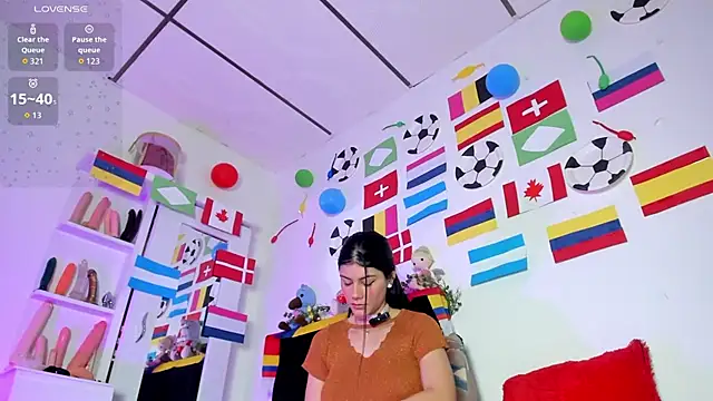 Lisvandr online show from July 18, 9:51 pm
