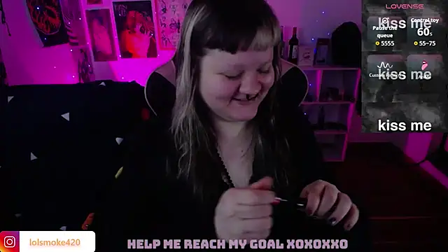 Snapshot of Bdsm_and_fries chatting on April 13, 4:01 pm Bdsm and fries online show from April 13, 4:01 pm