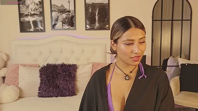 Rubyross21 online show from June 11, 10:41 pm