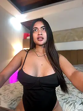 Snapshot of Bombshell_Ashy chatting on January 9, 7:44 am Bombshell Ashy online show from January 9, 7:44 am