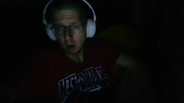 David250692 online show from March 25, 9:32 pm