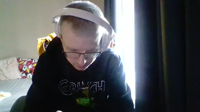 David250692 online show from March 26, 12:00 pm