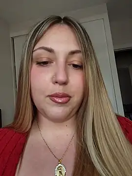 Snapshot of sofiabichota chatting on March 25, 4:02 pm sofiabichota online show from March 25, 4:02 pm