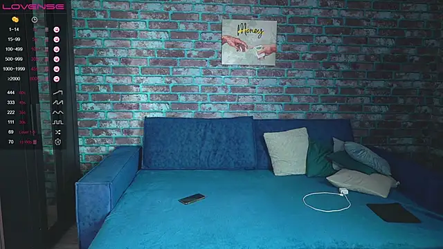 Snapshot of mark_normal chatting on February 22, 12:05 am mark normal online show from February 22, 12:05 am