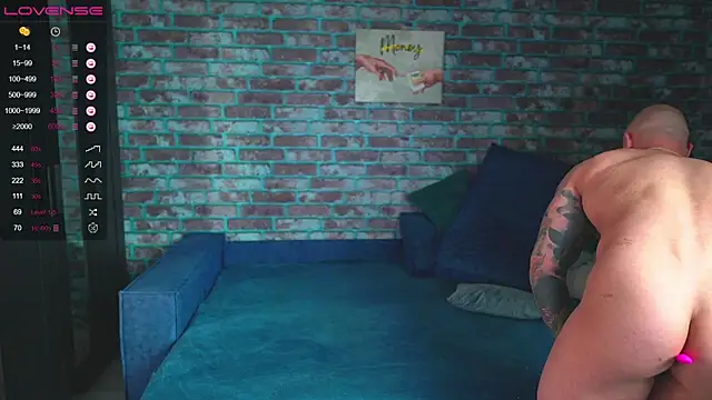 Snapshot of mark_normal chatting on March 8, 2:34 am mark normal online show from March 8, 2:34 am