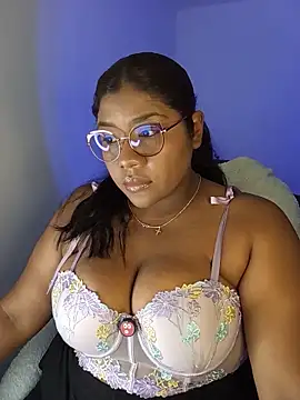 paola091 online show from June 3, 11:32 pm
