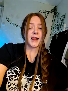 Snapshot of Sophia_Edwards chatting on April 6, 12:08 am Sophia Edwards online show from April 6, 12:08 am