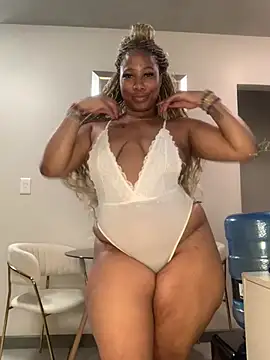 CurvyDesire1 online show from January 14, 6:02 pm