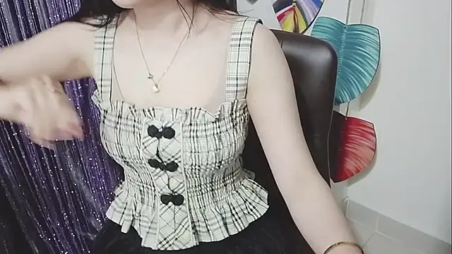 Snapshot of Aminababiew chatting on March 27, 9:53 am Aminababiew online show from March 27, 9:53 am