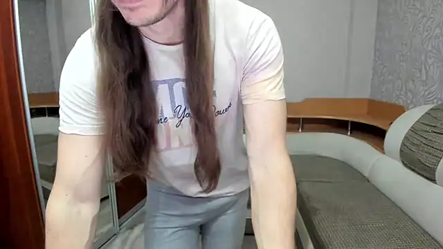 Marrymepls online show from November 9, 2:59 pm