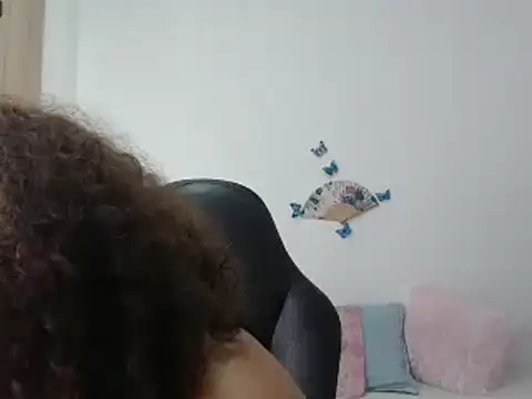 BustyMilf  online show from January 10, 6:06 pm