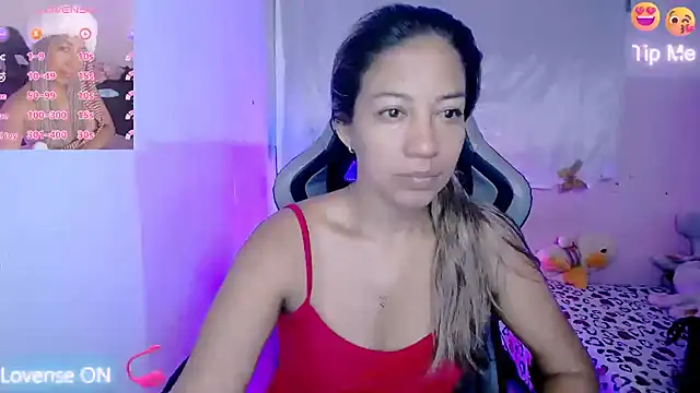 ninatiny online show from September 23, 9:34 am