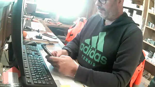 Snapshot of Cygnus58topchef chatting on February 1, 8:18 am Cygnus58topchef online show from February 1, 8:18 am