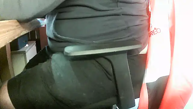 Snapshot of Cygnus58topchef chatting on September 9, 6:35 am Cygnus58topchef online show from September 9, 6:35 am