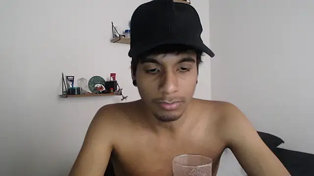 stevenosori online show from November 19, 9:26 pm