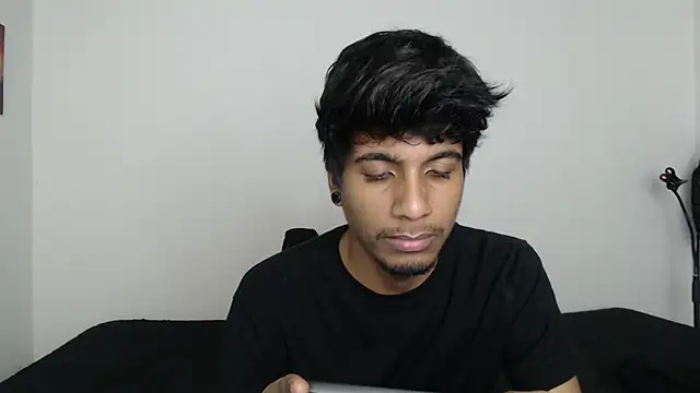 stevenosori online show from December 2, 10:53 am