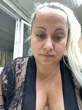 SabinaSweety online show from September 26, 6:01 pm