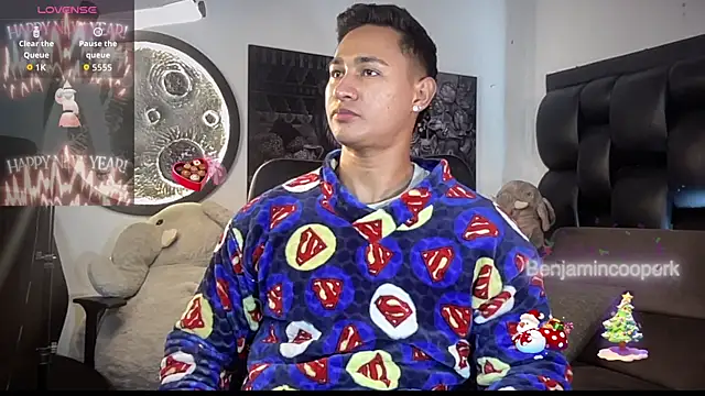 BenjaminCooperk online show from January 7, 9:12 am