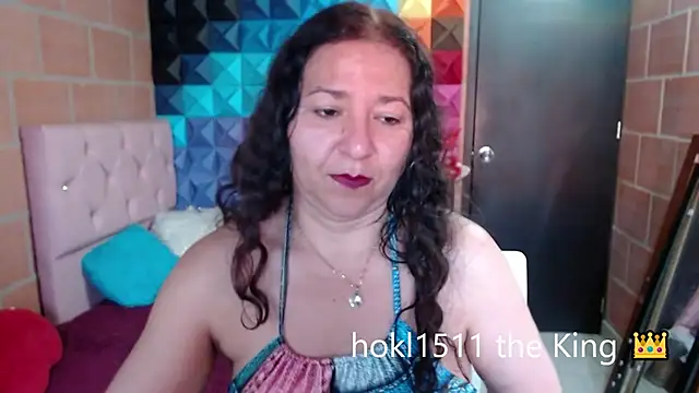 katifoxx online show from December 26, 8:00 pm