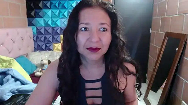 katifoxx online show from January 12, 3:36 pm
