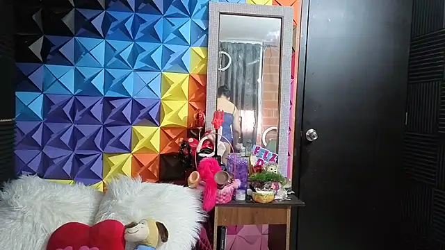 katifoxx online show from November 14, 2:05 pm