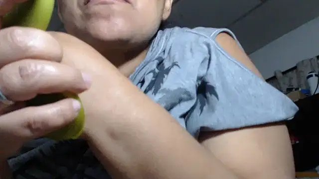 adrixxx38 online show from February 15, 6:32 am