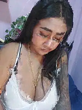Snapshot of XXX_harna chatting on June 10, 5:28 am XXX harna online show from June 10, 5:28 am