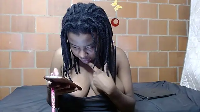 Snapshot of Magaharper10 chatting on March 8, 2:48 am Magaharper10 online show from March 8, 2:48 am