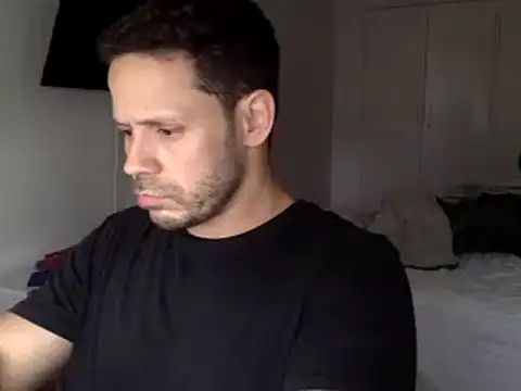 Snapshot of FelipeRiver chatting on February 13, 5:54 pm FelipeRiver online show from February 13, 5:54 pm