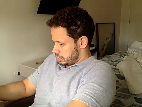 Snapshot of FelipeRiver chatting on September 17, 1:46 pm FelipeRiver online show from September 17, 1:46 pm