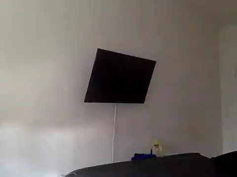 Snapshot of FelipeRiver chatting on February 24, 7:12 pm FelipeRiver online show from February 24, 7:12 pm