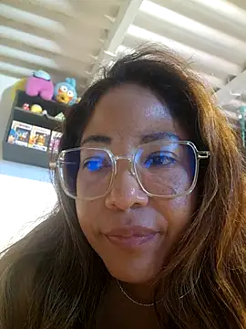 Snapshot of mila38 chatting on June 28, 4:02 pm mila38 online show from June 28, 4:02 pm