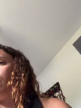 Clara-xoxo online show from July 8, 10:31 am