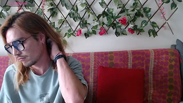 Jack Emily1 online show from May 29, 8:29 pm