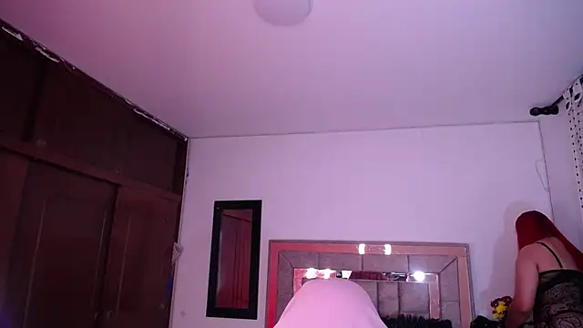 salomecastro  online show from February 5, 3:02 am