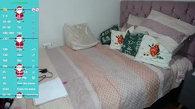 Snapshot of cristin_doll_ chatting on December 31, 8:56 pm cristin doll online show from December 31, 8:56 pm
