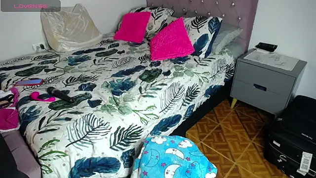 Snapshot of cristin_doll_ chatting on January 17, 9:17 pm cristin doll online show from January 17, 9:17 pm