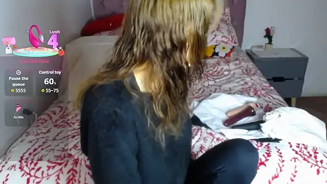 Snapshot of cristin_doll_ chatting on September 30, 2:44 pm cristin doll online show from September 30, 2:44 pm