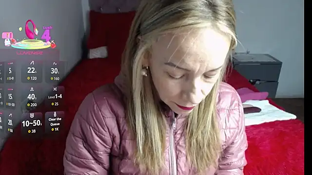 Snapshot of cristin_doll_ chatting on November 21, 9:35 pm cristin doll online show from November 21, 9:35 pm