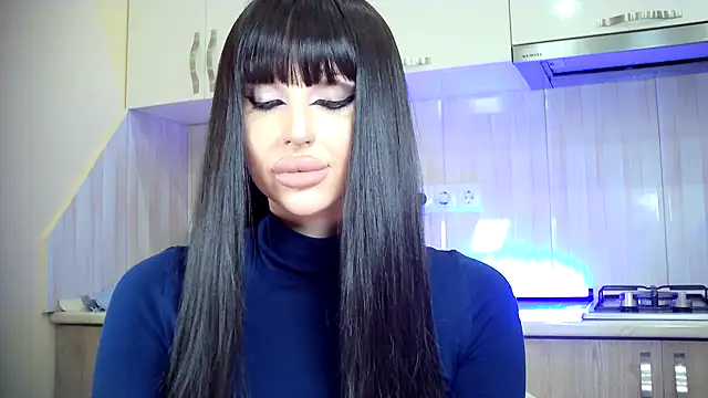 Snapshot of Lady_Joli chatting on December 4, 6:44 am Lady Joli online show from December 4, 6:44 am