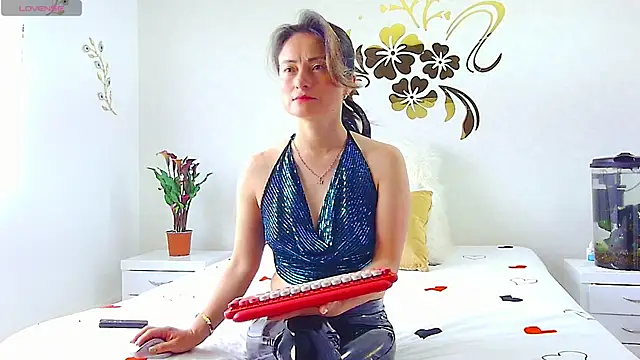 MarcelaFlores online show from July 14, 2:56 pm