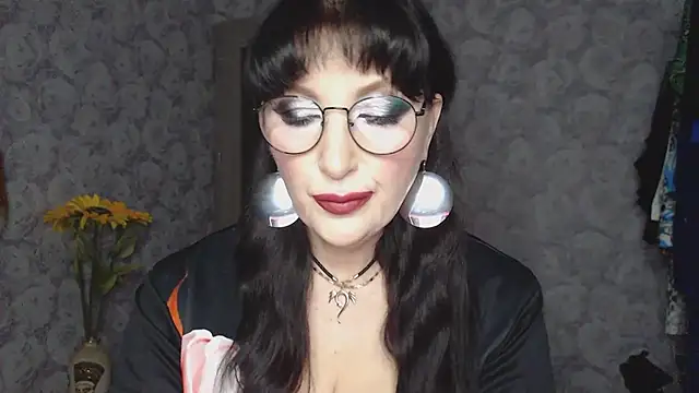 Snapshot of Aziza1 chatting on January 26, 3:03 pm Aziza1 online show from January 26, 3:03 pm