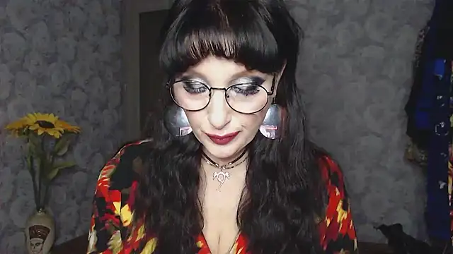 Snapshot of Aziza1 chatting on February 16, 2:32 pm Aziza1 online show from February 16, 2:32 pm