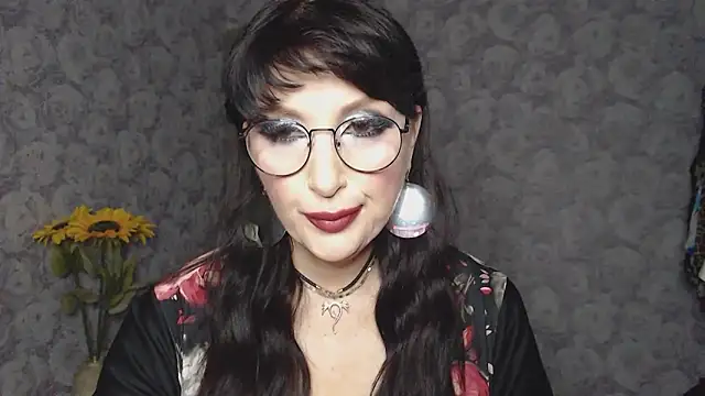 Snapshot of Aziza1 chatting on March 3, 6:55 pm Aziza1 online show from March 3, 6:55 pm