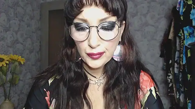 Snapshot of Aziza1 chatting on September 12, 2:28 pm Aziza1 online show from September 12, 2:28 pm