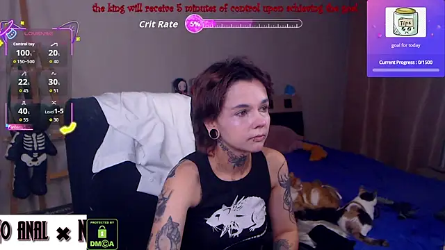 Snapshot of Dark__Elf chatting on May 22, 9:09 pm Dark Elf online show from May 22, 9:09 pm