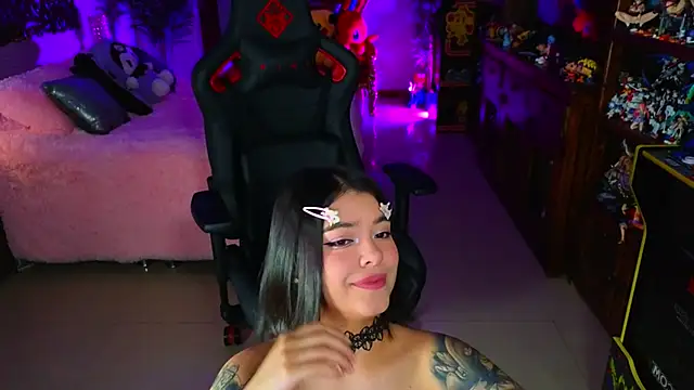 Snapshot of ambarEvans chatting on January 30, 11:13 pm ambarEvans online show from January 30, 11:13 pm