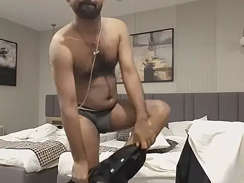 hotindianstud online show from September 13, 1:22 pm