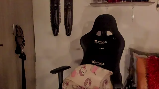 Snapshot of sashasweethot chatting on March 29, 9:53 am sashasweethot online show from March 29, 9:53 am