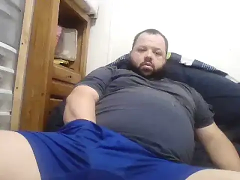 Strongbutgentle36 online show from March 9, 6:17 am